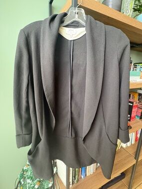 ✨ Aritzia Wilfred Chevalier Blazer – Classic Black Size 2 ✨